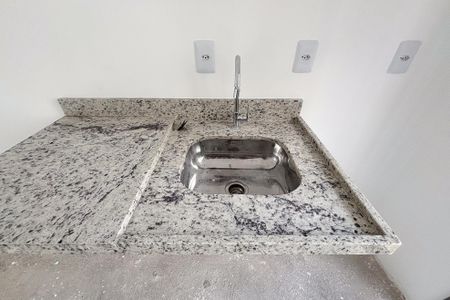 cozinha de kitnet/studio à venda com 1 quarto, 27m² em Jardins, São Paulo