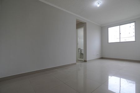 Sala de apartamento para alugar com 2 quartos, 48m² em Vila Mogilar, Mogi das Cruzes