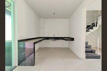 Cozinha de casa para alugar com 3 quartos, 105m² em Santa Amelia, Belo Horizonte