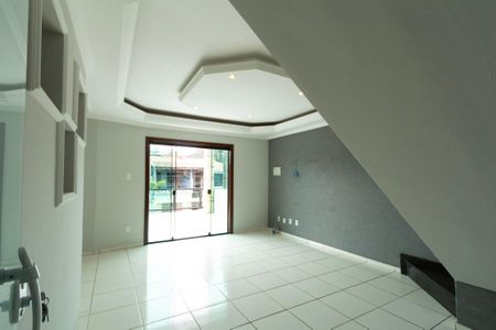 Sala de casa para alugar com 3 quartos, 300m² em Jardim Sao Lourenzo, Sorocaba