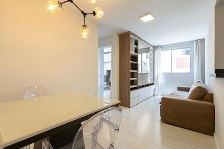 Apartamento para alugar com 2 quartos, 49m² em Santa Quiteria, Curitiba