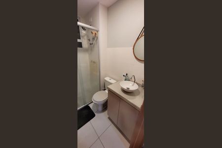 Banheiro de apartamento à venda com 2 quartos, 62m² em Estância Velha, Canoas