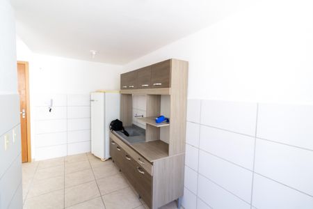 Cozinha de apartamento para alugar com 2 quartos, 52m² em Chapéu do Sol, Porto Alegre