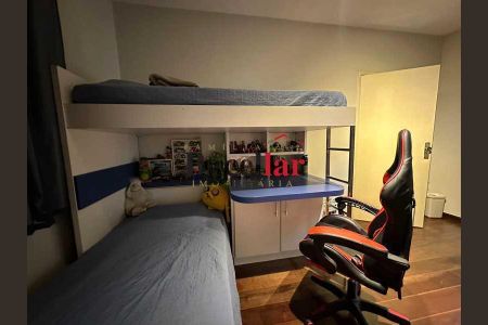 Casa à venda com 4 quartos, 269m² em Gardênia Azul, Rio de Janeiro