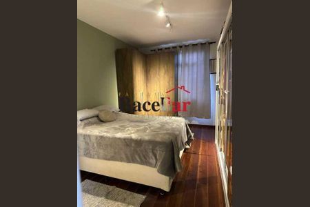 Casa à venda com 4 quartos, 269m² em Gardênia Azul, Rio de Janeiro