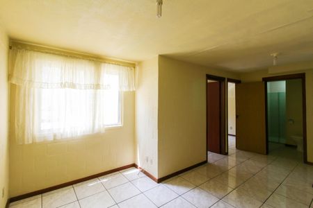 Sala de apartamento para alugar com 2 quartos, 43m² em Olaria, Canoas