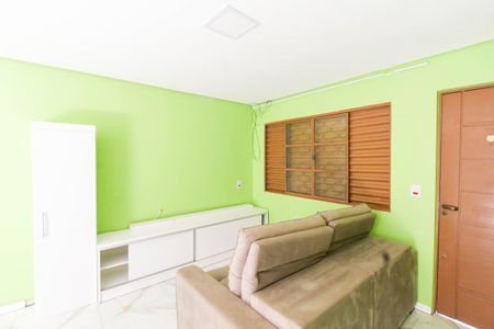 Sala/Quarto de apartamento à venda com 1 quarto, 28m² em Igará, Canoas
