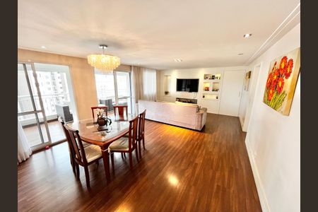 Sala de apartamento à venda com 4 quartos, 122m² em Lauzane Paulista, São Paulo