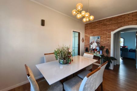 Sala de casa à venda com 4 quartos, 200m² em Jardim Baroneza, Campinas