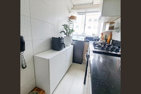 Cozinha de apartamento à venda com 2 quartos, 41m² em Jardim Boa Vista (zona Oeste), Osasco