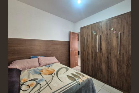 Quarto de casa de condomínio para alugar com 2 quartos, 85m² em Vargem Pequena, Rio de Janeiro