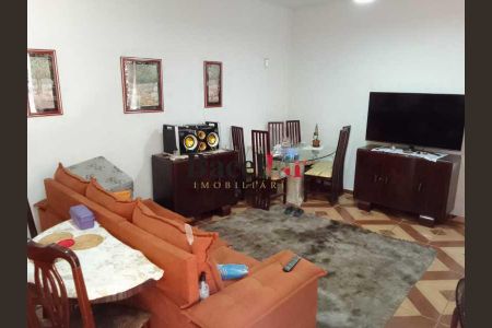 Casa à venda com 3 quartos, 120m² em Santo Cristo, Rio de Janeiro