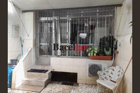 Casa à venda com 2 quartos, 90m² em Benfica, Rio de Janeiro