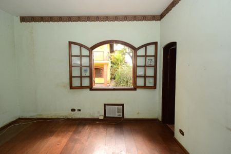 Foto 10 de casa à venda com 5 quartos, 883m² em Capela do Socorro, São Paulo