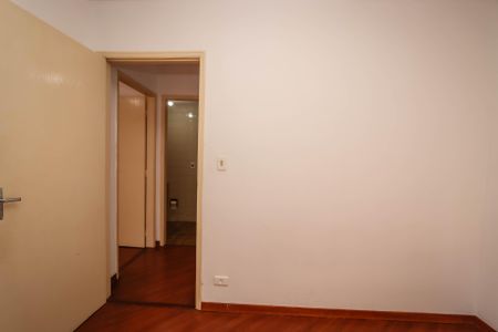 Quarto 2 de apartamento para alugar com 2 quartos, 58m² em Parque Munhoz, São Paulo