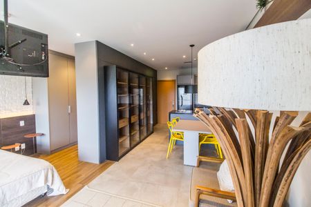 Sala de apartamento à venda com 1 quarto, 45m² em Centro de Apoio I (alphaville), Santana de Parnaíba