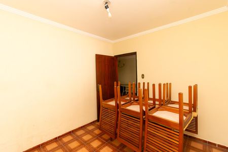 Quarto 1 de casa para alugar com 3 quartos, 400m² em Vila Lúcia, São Paulo