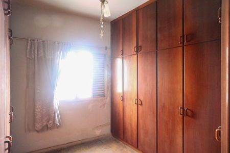 Quarto 2 de casa à venda com 3 quartos, 372m² em Santa Maria, São Caetano do Sul