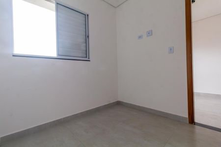 Quarto 1 de apartamento para alugar com 2 quartos, 36m² em Vila Nhocuné, São Paulo