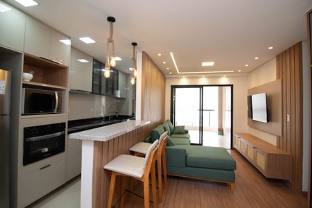 Sala de apartamento à venda com 2 quartos, 68m² em Vila Zanardi, Guarulhos