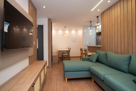 Sala de apartamento à venda com 2 quartos, 68m² em Vila Zanardi, Guarulhos