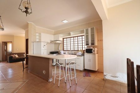 Cozinha de casa para alugar com 3 quartos, 180m² em Planalto Verde, Ribeirão Preto