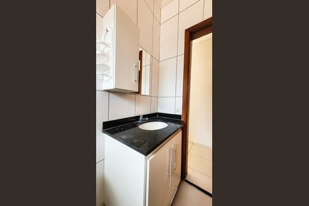 Banheiro de kitnet/studio para alugar com 1 quarto, 37m² em Barão Geraldo , Campinas