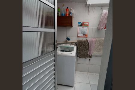 Foto 05 de casa à venda com 2 quartos, 60m² em Jardim Guairaca, São Paulo