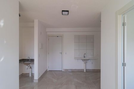 Sala de apartamento para alugar com 2 quartos, 35m² em Várzea da Barra Funda, São Paulo