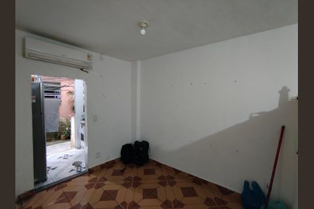 Sala de kitnet/studio à venda com 1 quarto, 46m² em Taquara, Rio de Janeiro