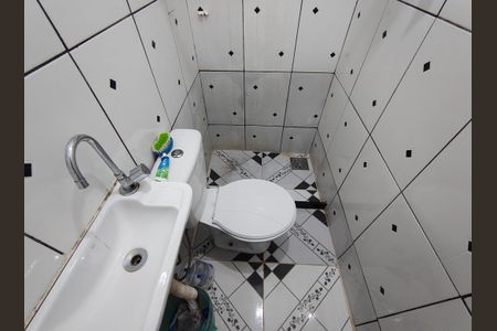 Banheiro de kitnet/studio à venda com 1 quarto, 46m² em Taquara, Rio de Janeiro