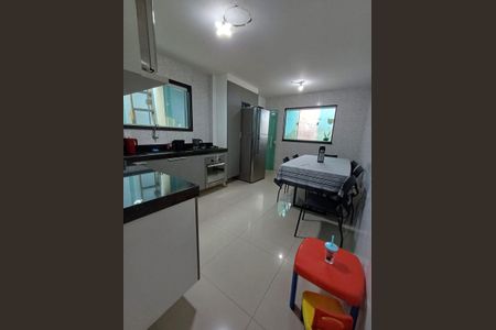 Casa para alugar com 2 quartos, 100m² em Senador Vasconcelos, Rio de Janeiro