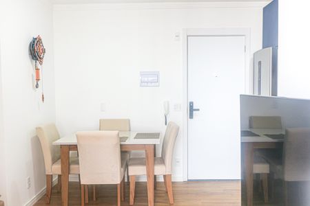 Sala de apartamento à venda com 2 quartos, 40m² em Jardim Santo Antoninho, São Paulo