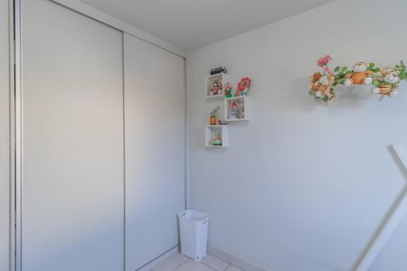 Apartamento à venda com 3 quartos, 70m² em Pompéia, Belo Horizonte