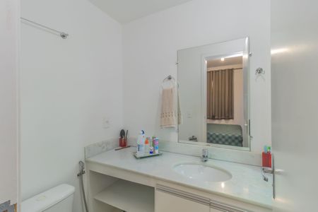 Apartamento à venda com 3 quartos, 70m² em Pompéia, Belo Horizonte