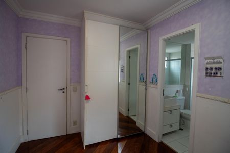 Quarto 1 de apartamento à venda com 4 quartos, 151m² em Parque dos Principes, São Paulo