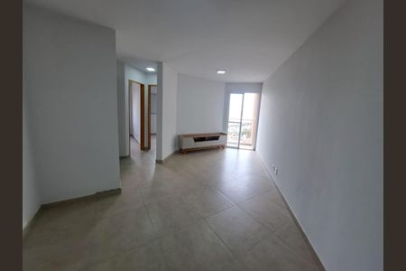Sala de apartamento para alugar com 2 quartos, 52m² em Padroeira, Osasco