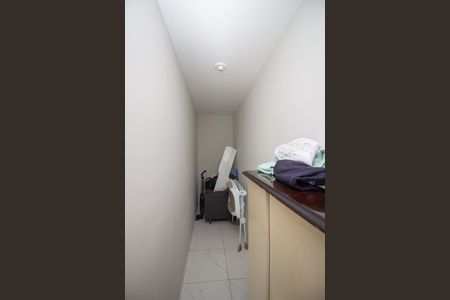 Closet da suíte de casa à venda com 2 quartos, 100m² em Tropical, Contagem