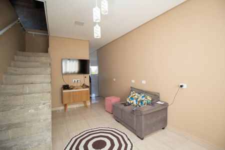 Sala de casa para alugar com 2 quartos, 140m² em Jardim Maristela, São Paulo