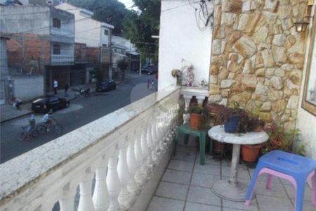 Casa à venda com 2 quartos, 120m² em Vila Dalila, São Paulo