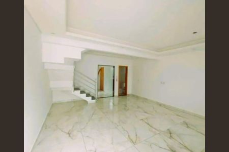 Sala de casa para alugar com 3 quartos, 105m² em Sinimbu, Belo Horizonte