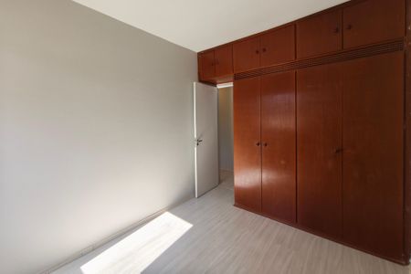 Quarto 2 de apartamento à venda com 2 quartos, 57m² em Vila Maria Eugênia, Campinas