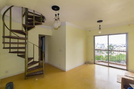 Apartamento para alugar com 4 quartos, 146m² em Parque Tomas Saraiva, São Paulo