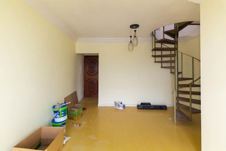Apartamento para alugar com 4 quartos, 146m² em Parque Tomas Saraiva, São Paulo