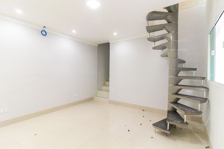 Sala de casa à venda com 6 quartos, 150m² em Jardim Norma, São Paulo