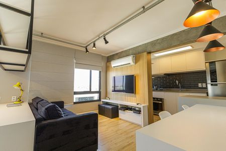 Sala de kitnet/studio à venda com 1 quarto, 44m² em São Geraldo, Porto Alegre
