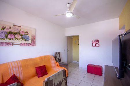 Sala de apartamento para alugar com 2 quartos, 56m² em Porto da Pedra, São Gonçalo