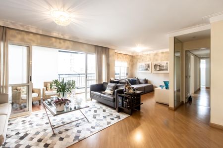 Apartamento para alugar com 3 quartos, 130m² em Vila Ipojuca, São Paulo
