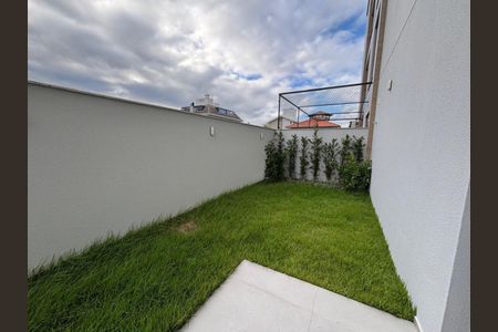 Apartamento para alugar com 1 quarto, 90m² em Coqueiros, Florianópolis