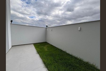 Apartamento para alugar com 1 quarto, 90m² em Coqueiros, Florianópolis
